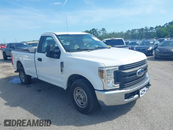 ✅ 2019 Ford F-250 XL • VIN: 1FTBF2A63KEF91663 • Lot: 45223309. Listed on IAAI with 200,722 mi. Free auction sales archive from the USA and detailed vehicle history report at DreamBid. Image 1.
