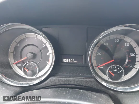✅ 2013 Dodge Grand Caravan SE • VIN: 2C4RDGBG1DR588081 • Lot: 44783946. Wystawiony na IAAI z przebiegiem 108 906 mil. Bezpłatny archiwum sprzedaży aukcyjnych z USA i szczegółowy raport historii pojazdu na DreamBid. Zdjęcie 7.