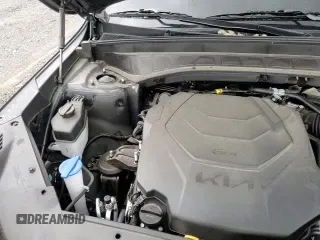 ✅ 2025 Kia Telluride EX X-Line • VIN: 5XYP3DGC6SG634634 • Lot: 70628225. Listed on Copart with 3,519 mi. Free auction sales archive from the USA and detailed vehicle history report at DreamBid. Image 14.