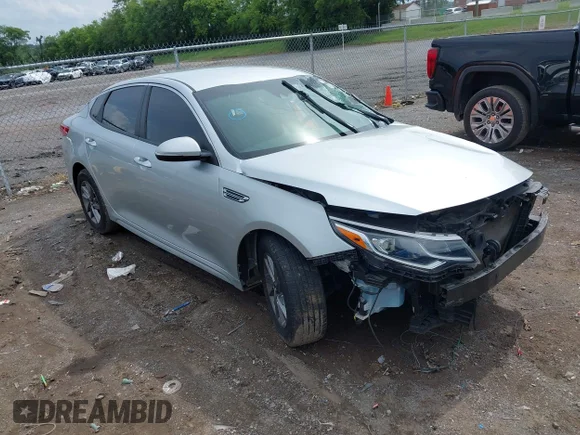 ✅ 2020 Kia Optima LX • VIN: 5XXGT4L32LG444714 • Лот: 45331750. Опубліковано раніше на IAAI з пробігом 92 262 миль. Безкоштовний доступ до архіву аукціонних продажів зі США та докладний звіт про історію автомобіля на DreamBid. Зображення 1.