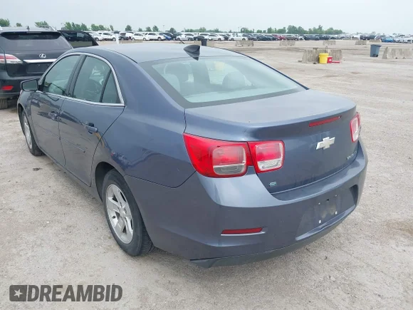 ✅ 2015 Chevrolet Malibu LS • VIN: 1G11B5SL8FF187277 • Lot: 44927661. Wystawiony na IAAI z przebiegiem 193 887 mil. Bezpłatny archiwum sprzedaży aukcyjnych z USA i szczegółowy raport historii pojazdu na DreamBid. Zdjęcie 3.