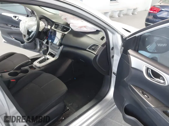 ✅ 2014 Nissan Sentra SR • VIN: 3N1AB7AP5EY221399 • Lot: 42914806. Wystawiony na IAAI z przebiegiem 61 722 mil. Bezpłatny archiwum sprzedaży aukcyjnych z USA i szczegółowy raport historii pojazdu na DreamBid. Zdjęcie 5.