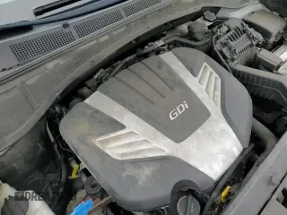 2017 Hyundai Santa Fe SE Ultimate z VIN KM8SRDHF7HU245182, wystawiony jako Copart lot #70010215 z przebiegiem 102 086 mil mil oraz Szkoda całkowita • Salvage title. Historia ofert i sprzedaży dostępna na DreamBid. Obrazek 14.