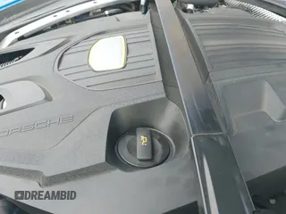 ✅ 2018 Porsche Panamera 4 E-Hybrid • VIN: WP0AE2A77JL127924 • Lot: 41778023. Wystawiony na IAAI z przebiegiem 81 800 mil. Bezpłatny archiwum sprzedaży aukcyjnych z USA i szczegółowy raport historii pojazdu na DreamBid. Zdjęcie 21.