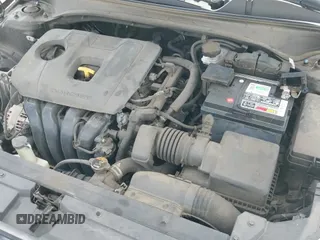 ✅ 2020 Kia Forte GT-Line • VIN: 3KPF34AD2LE245680 • Lot: 43282446. Wystawiony na IAAI z przebiegiem 74 069 mil. Bezpłatny archiwum sprzedaży aukcyjnych z USA i szczegółowy raport historii pojazdu na DreamBid. Zdjęcie 18.