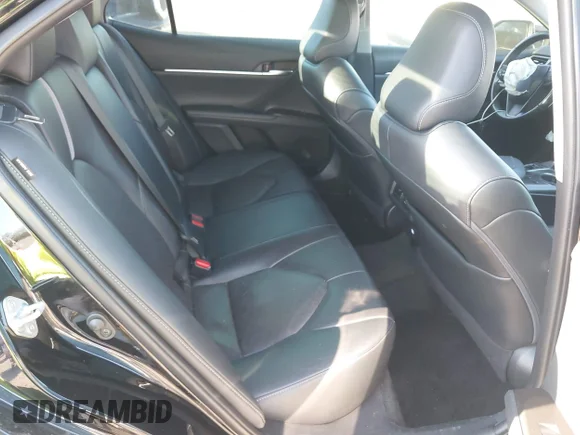 ✅ 2021 Toyota Camry XSE • VIN: 4T1K61AK4MU496783 • Lot: 44094605. Wystawiony na IAAI z przebiegiem 122 278 mil. Bezpłatny archiwum sprzedaży aukcyjnych z USA i szczegółowy raport historii pojazdu na DreamBid. Zdjęcie 8.