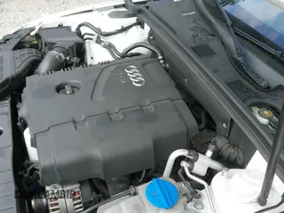 ✅ 2014 Audi allroad A4 Premium Plus • VIN: WA1UFAFL3EA095768 • Лот: 42477814. Опубликован ранее на IAAI с пробегом 99 719 миль. Бесплатный доступ к архиву аукционных продаж из США и подробный отчёт об истории автомобиля на DreamBid. Изображение 19.