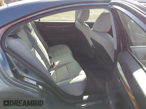 ✅ 2014 Lexus ES 300h • VIN: JTHBW1GG3E2039028 • Lot: 44162772. Wystawiony na IAAI z przebiegiem 55 493 mil. Bezpłatny archiwum sprzedaży aukcyjnych z USA i szczegółowy raport historii pojazdu na DreamBid. Zdjęcie 8.