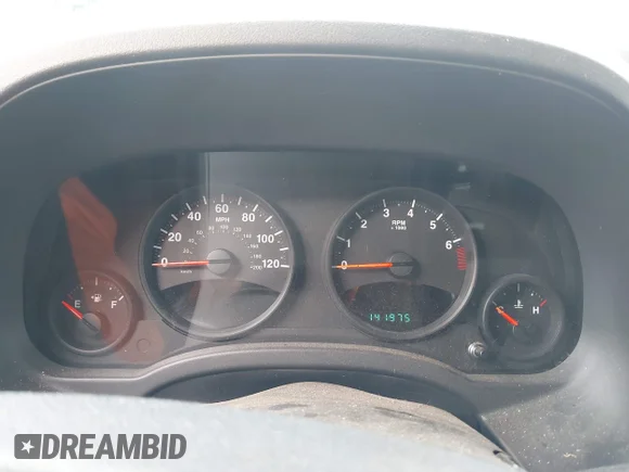 ✅ 2010 Jeep Patriot Latitude • VIN: 1J4NF1GB9AD620089 • Lot: 45314536. Wystawiony na IAAI z przebiegiem 141 975 mil. Bezpłatny archiwum sprzedaży aukcyjnych z USA i szczegółowy raport historii pojazdu na DreamBid. Zdjęcie 7.