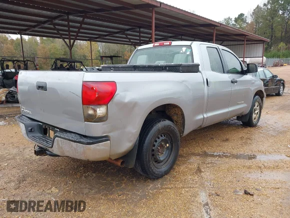 ✅ 2008 Toyota Tundra • VIN: 5TFRV54158X063025 • Lot: 43725756. Wystawiony na IAAI z przebiegiem 370 084 mil. Bezpłatny archiwum sprzedaży aukcyjnych z USA i szczegółowy raport historii pojazdu na DreamBid. Zdjęcie 4.