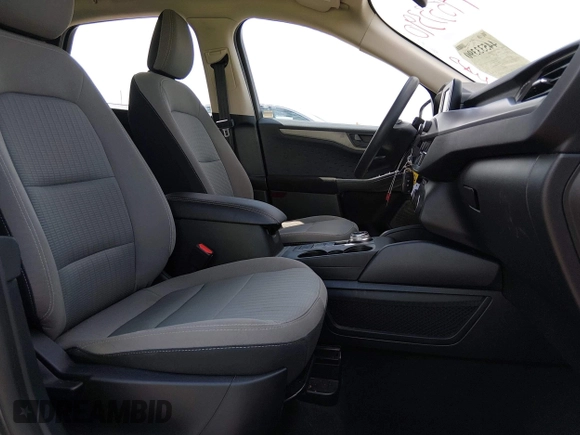 ✅ 2020 Ford Escape S • VIN: 1FMCU0F61LUB38541 • Lot: 44533390. Wystawiony na IAAI z przebiegiem 40 199 mil. Bezpłatny archiwum sprzedaży aukcyjnych z USA i szczegółowy raport historii pojazdu na DreamBid. Zdjęcie 5.