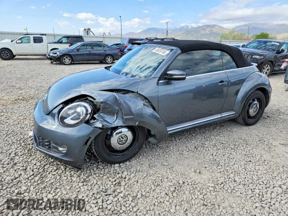 ✅ 2013 Volkswagen Beetle 2.5L • VIN: 3VW5X7ATXDM827135 • Lot: 49826746. Wystawiony na Copart z przebiegiem 132 637 mil. Bezpłatny archiwum sprzedaży aukcyjnych z USA i szczegółowy raport historii pojazdu na DreamBid. Zdjęcie 1.