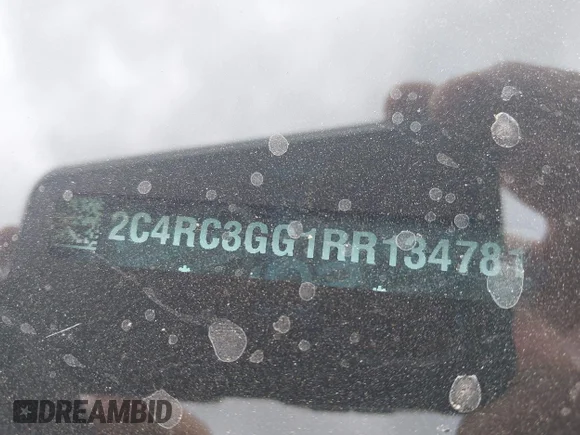 ✅ 2024 Chrysler Pacifica Limited • VIN: 2C4RC3GG1RR134781 • Lot: 42070717. Wystawiony na IAAI z przebiegiem 60 533 mil. Bezpłatny archiwum sprzedaży aukcyjnych z USA i szczegółowy raport historii pojazdu na DreamBid. Zdjęcie 9.