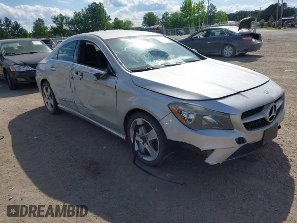 ✅ 2015 Mercedes-Benz CLA 250 • VIN: WDDSJ4GB7FN205191 • Лот: 44966309. Опубліковано раніше на IAAI з пробігом 68 833 миль. Безкоштовний доступ до архіву аукціонних продажів зі США та докладний звіт про історію автомобіля на DreamBid. Зображення 1.