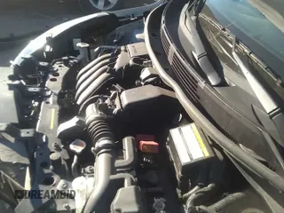 ✅ 2019 Nissan Versa SV • VIN: 3N1CN7APXKL817584 • Lot: 32323104. Wystawiony na IAAI z przebiegiem 55 518 mil. Bezpłatny archiwum sprzedaży aukcyjnych z USA i szczegółowy raport historii pojazdu na DreamBid. Zdjęcie 13.