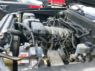 ✅ 2003 Toyota Sequoia Limited • VIN: 5TDBT48A43S171811 • Lot: 42829680. Wystawiony na IAAI z przebiegiem 236 521 mil. Bezpłatny archiwum sprzedaży aukcyjnych z USA i szczegółowy raport historii pojazdu na DreamBid. Zdjęcie 12.