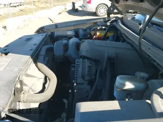 ✅ 2007 Chevrolet Silverado 1500 1LT • VIN: 2GCEC13J171730196 • Lot: 43476968. Wystawiony na IAAI z przebiegiem 319 737 mil. Bezpłatny archiwum sprzedaży aukcyjnych z USA i szczegółowy raport historii pojazdu na DreamBid. Zdjęcie 19.