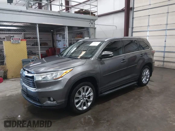 ✅ 2014 Toyota Highlander Limited • VIN: 5TDYKRFH5ES016262 • Lot: 44983212. Wystawiony na IAAI z przebiegiem 142 115 mil. Bezpłatny archiwum sprzedaży aukcyjnych z USA i szczegółowy raport historii pojazdu na DreamBid. Zdjęcie 2.
