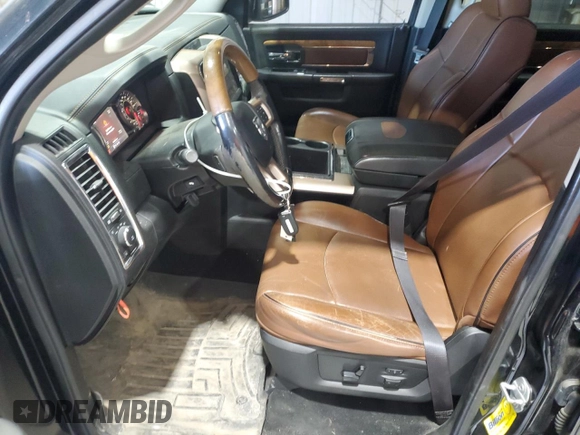 ✅ 2015 Ram 1500 Laramie Limited • VIN: 1C6RR7WM7FS504887 • Лот: 64129555. Опубликован ранее на Copart с пробегом 118 599 миль. Бесплатный доступ к архиву аукционных продаж из США и подробный отчёт об истории автомобиля на DreamBid. Изображение 7.