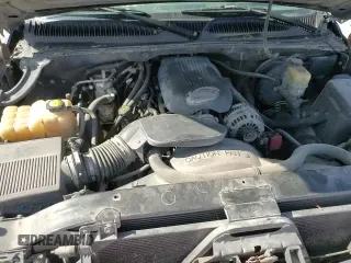 ✅ 2001 Chevrolet Suburban LS • VIN: 3GNEC16T91G178837 • Лот: 81033734. Опубликован ранее на Copart с пробегом 349 384 миль. Бесплатный доступ к архиву аукционных продаж из США и подробный отчёт об истории автомобиля на DreamBid. Изображение 14.