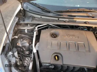 ✅ 2019 Toyota Corolla LE • VIN: 2T1BURHE6KC187254 • Lot: 91163825. Wystawiony na Copart z przebiegiem 60 229 mil. Bezpłatny archiwum sprzedaży aukcyjnych z USA i szczegółowy raport historii pojazdu na DreamBid. Zdjęcie 14.