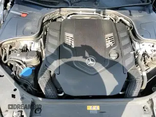 ✅ 2019 Mercedes-Benz S 560 • VIN: WDDUG8DB4KA434853 • Lot: 62590205. Listed on Copart with 54,015 mi. Free auction sales archive from the USA and detailed vehicle history report at DreamBid. Image 13.