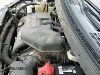 ✅ 2010 Lincoln MKX • VIN: 2LMDJ8JC3ABJ22955 • Lot: 42925527. Wystawiony na IAAI z przebiegiem 330 482 mil. Bezpłatny archiwum sprzedaży aukcyjnych z USA i szczegółowy raport historii pojazdu na DreamBid. Zdjęcie 12.