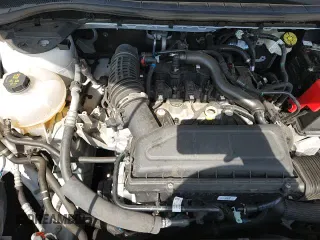 ✅ 2024 Ford Escape Active • VIN: 1FMCU0GNXRUA03976 • Lot: 81204135. Wystawiony na Copart z przebiegiem 12 351 mil. Bezpłatny archiwum sprzedaży aukcyjnych z USA i szczegółowy raport historii pojazdu na DreamBid. Zdjęcie 15.