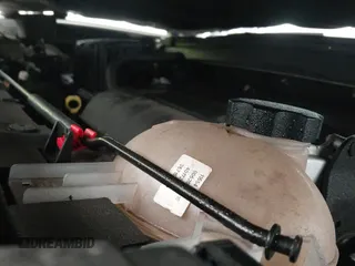 ✅ 2016 Jeep Renegade Latitude • VIN: ZACCJBBT5GPD29715 • Lot: 41211353. Listed on IAAI with 54,924 mi. Free auction sales archive from the USA and detailed vehicle history report at DreamBid. Image 19.