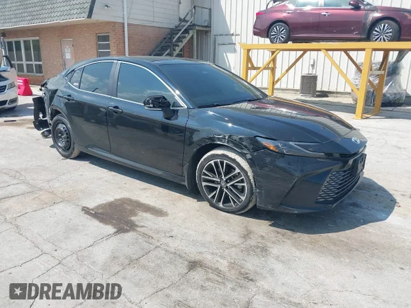 ✅ 2025 Toyota Camry LE • VIN: 4T1DBADK7SU512987 • Lot: 42982675. Listed on IAAI with 68,632 mi. Free auction sales archive from the USA and detailed vehicle history report at DreamBid. Image 1.