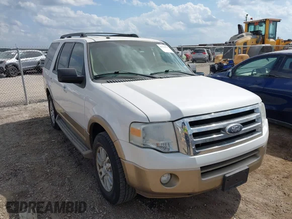 ✅ 2013 Ford Expedition XLT • VIN: 1FMJU1H54DEF19538 • Lot: 44752370. Listed on IAAI with 164,572 mi. Free auction sales archive from the USA and detailed vehicle history report at DreamBid. Image 1.