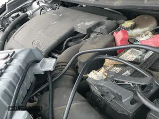 ✅ 2017 Ford Explorer XLT • VIN: 1FM5K8D85HGD37874 • Lot: 43671415. Wystawiony na IAAI z przebiegiem 110 797 mil. Bezpłatny archiwum sprzedaży aukcyjnych z USA i szczegółowy raport historii pojazdu na DreamBid. Zdjęcie 20.