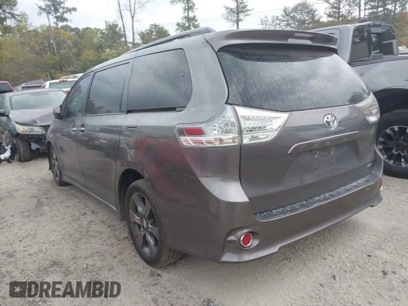 ✅ 2015 Toyota Sienna SE • VIN: 5TDXK3DC2FS568268 • Lot: 43510096. Wystawiony na IAAI z przebiegiem 172 514 mil. Bezpłatny archiwum sprzedaży aukcyjnych z USA i szczegółowy raport historii pojazdu na DreamBid. Zdjęcie 3.