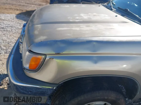 ✅ 2002 Toyota 4Runner SR5 • VIN: JT3GN86R220240775 • Lot: 44041050. Wystawiony na IAAI z przebiegiem 218 371 mil. Bezpłatny archiwum sprzedaży aukcyjnych z USA i szczegółowy raport historii pojazdu na DreamBid. Zdjęcie 6.