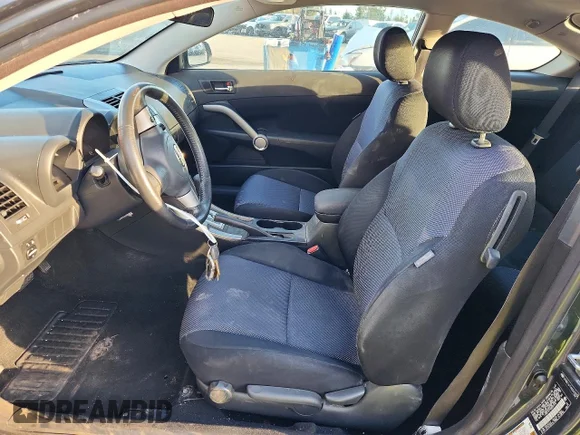 ✅ 2008 Scion tC • VIN: JTKDE167180267410 • Lot: 78191985. Wystawiony na Copart z przebiegiem 129 926 mil. Bezpłatny archiwum sprzedaży aukcyjnych z USA i szczegółowy raport historii pojazdu na DreamBid. Zdjęcie 7.