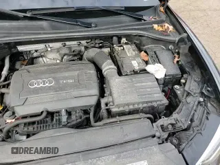 ✅ 2019 Audi Q3 S line Premium Plus • VIN: WA1EECF39K1065561 • Lot: 84862995. Wystawiony na Copart z przebiegiem 50 865 mil. Bezpłatny archiwum sprzedaży aukcyjnych z USA i szczegółowy raport historii pojazdu na DreamBid. Zdjęcie 13.