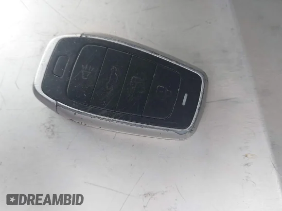 ✅ 2019 Chevrolet Camaro 1LT • VIN: 1G1FB1RS0K0109536 • Lot: 44368683. Wystawiony na IAAI z przebiegiem 58 898 mil. Bezpłatny archiwum sprzedaży aukcyjnych z USA i szczegółowy raport historii pojazdu na DreamBid. Zdjęcie 11.