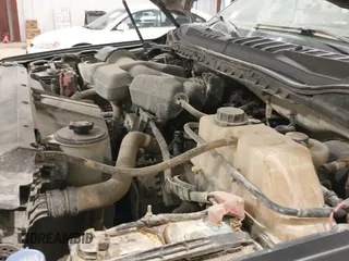 ✅ 2018 Ford F-250 XL • VIN: 1FT7X2B64JEB31377 • Lot: 42245823. Wystawiony na IAAI z przebiegiem 164 911 mil. Bezpłatny archiwum sprzedaży aukcyjnych z USA i szczegółowy raport historii pojazdu na DreamBid. Zdjęcie 17.