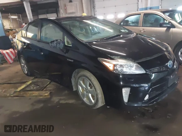 ✅ 2013 Toyota Prius Two • VIN: JTDKN3DU3D5638034 • Lot: 44458364. Wystawiony na IAAI z przebiegiem 281 258 mil. Bezpłatny archiwum sprzedaży aukcyjnych z USA i szczegółowy raport historii pojazdu na DreamBid. Zdjęcie 1.