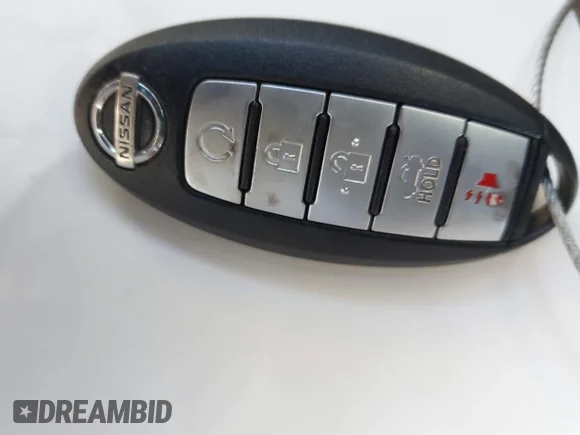 ✅ 2016 Nissan Maxima Platinum • VIN: 1N4AA6AP3GC425890 • Лот: 44984922. Опубліковано раніше на IAAI з пробігом 143 377 миль. Безкоштовний доступ до архіву аукціонних продажів зі США та докладний звіт про історію автомобіля на DreamBid. Зображення 11.