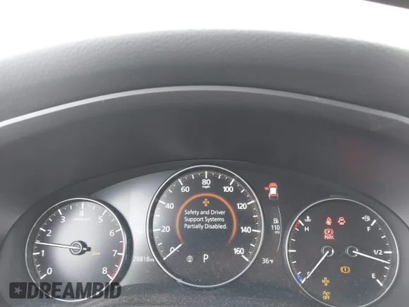 ✅ 2023 Mazda CX-50 S Preferred Plus • VIN: 7MMVABCM6PN135705 • Лот: 43862542. Опубліковано раніше на IAAI з пробігом 28 818 миль. Безкоштовний доступ до архіву аукціонних продажів зі США та докладний звіт про історію автомобіля на DreamBid. Зображення 7.