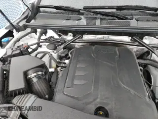 ✅ 2025 Audi Q5 • VIN: WA13AAGU8S2039333 • Lot: 92022625. Wystawiony na Copart z przebiegiem 350 mil. Bezpłatny archiwum sprzedaży aukcyjnych z USA i szczegółowy raport historii pojazdu na DreamBid. Zdjęcie 14.