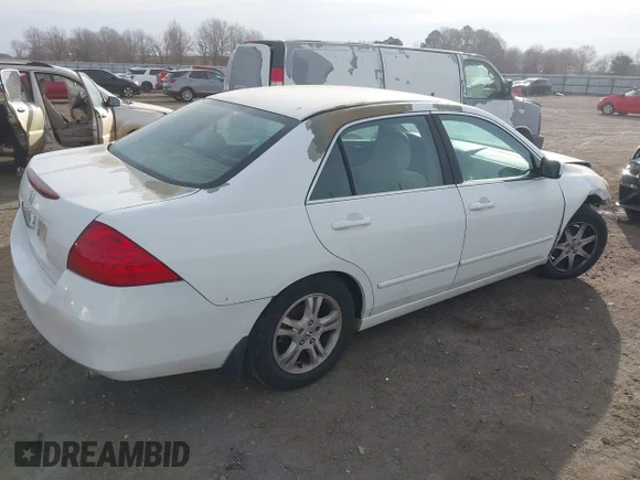 ✅ 2006 Honda Accord LX SE • VIN: 1HGCM56386A150443 • Лот: 44121911. Опубликован ранее на IAAI с пробегом 426 394 миль. Бесплатный доступ к архиву аукционных продаж из США и подробный отчёт об истории автомобиля на DreamBid. Изображение 4.