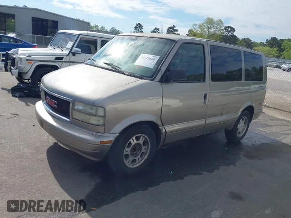✅ 2005 GMC Safari • VIN: 1GKDM19X95B503621 • Lot: 44816620. Listed on IAAI with 250,172 mi. Free auction sales archive from the USA and detailed vehicle history report at DreamBid. Image 2.