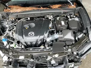 ✅ 2021 Mazda CX-30 Select • VIN: 3MVDMABLXMM259602 • Лот: 86546915. Опубликован ранее на Copart с пробегом 41 776 миль. Бесплатный доступ к архиву аукционных продаж из США и подробный отчёт об истории автомобиля на DreamBid. Изображение 15.