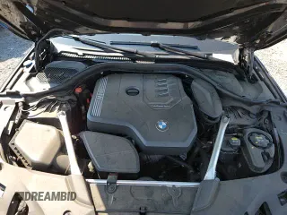 ✅ 2023 BMW 5 Series 530i xDrive • VIN: WBA13BJ06PCL30284 • Lot: 63190705. Wystawiony na Copart z przebiegiem 34 765 mil. Bezpłatny archiwum sprzedaży aukcyjnych z USA i szczegółowy raport historii pojazdu na DreamBid. Zdjęcie 13.