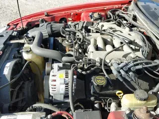 ✅ 2002 Ford Mustang Deluxe • VIN: 1FAFP44442F179840 • Лот: 42603841. Опубликован ранее на IAAI с пробегом 132 149 миль. Бесплатный доступ к архиву аукционных продаж из США и подробный отчёт об истории автомобиля на DreamBid. Изображение 20.