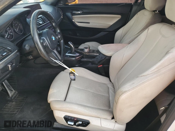 ✅ 2017 BMW 2 Series • VIN: WBA2L3C5XHV667274 • Lot: 69287525. Wystawiony na Copart z przebiegiem 118 616 mil. Bezpłatny archiwum sprzedaży aukcyjnych z USA i szczegółowy raport historii pojazdu na DreamBid. Zdjęcie 7.