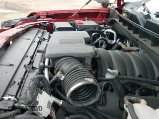 ✅ 2024 GMC Yukon XL SLT • VIN: 1GKS2GKDXRR313775 • Lot: 41702095. Listed on IAAI with 8,755 mi. Free auction sales archive from the USA and detailed vehicle history report at DreamBid. Image 19.