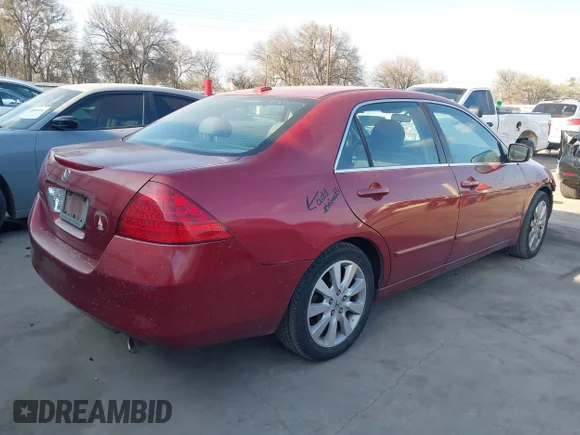 ✅ 2007 Honda Accord EX-L • VIN: 1HGCM66507A024280 • Lot: 44505145. Wystawiony na IAAI z przebiegiem 173 152 mil. Bezpłatny archiwum sprzedaży aukcyjnych z USA i szczegółowy raport historii pojazdu na DreamBid. Zdjęcie 4.